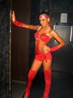 Daniela (28) profile photo in California