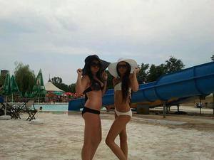 Blanca, 19 in Tennessee | Younger Adult Woman, Older Men