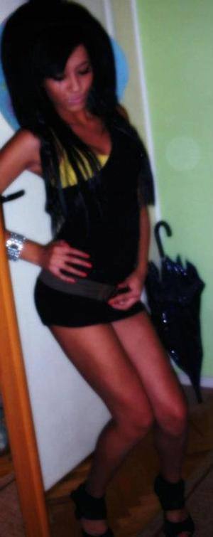 Dayana (27) | Texas Adult Dating and Private Meetups