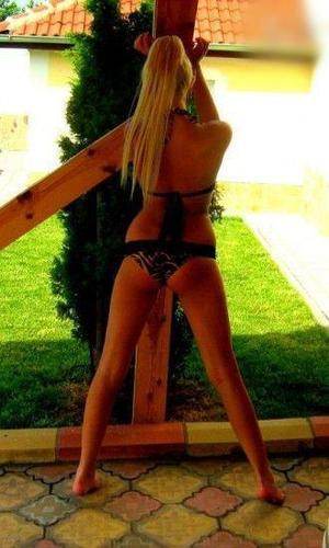 Dalia, age 29, New York profile picture