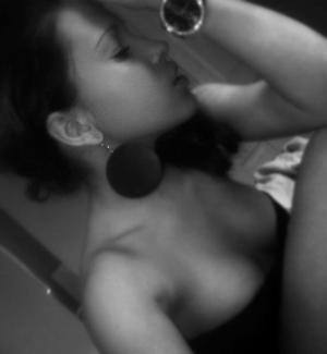 Alisha, 30 in Washington | Younger Adult Woman, Older Men