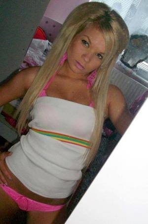 Krysta, 23, Texas | Younger Adult Woman Seeking Older Men