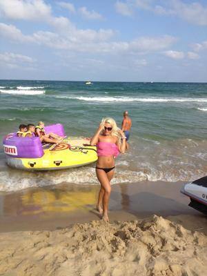 Meet Ryann (23) from North Dakota | FWB Casual Partner