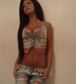 Veronica (20) in Texas | Friends with Benefits