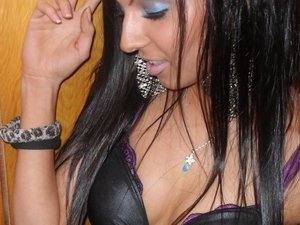 Sherri (27) in Pennsylvania | Friends with Benefits