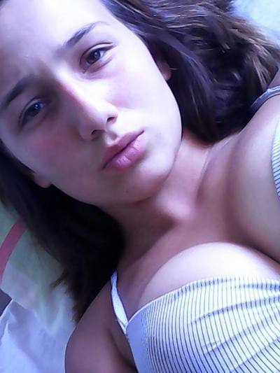 Lizeth (29) in Puerto Rico | Friends with Benefits