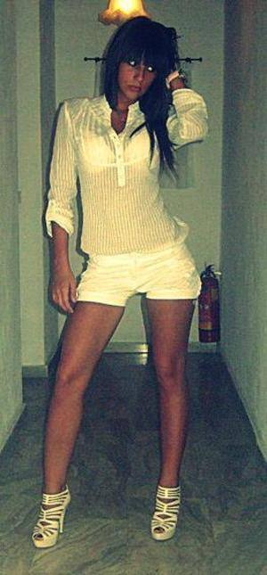 Anjali (23) in Quebec | Friends with Benefits