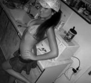 Mariam (26) in Pennsylvania | Friends with Benefits