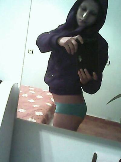 Meet Ayana (29) from Texas | FWB Casual Partner