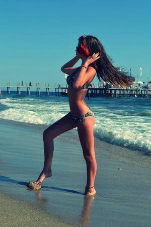 Aylin (24) in Ohio | Friends with Benefits