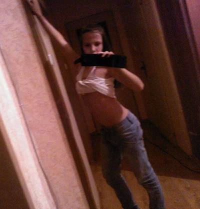 Meet Monika (25) from Quebec | FWB Casual Partner