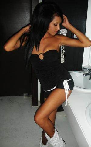 Dallas (21) from Lakeport, CA profile image