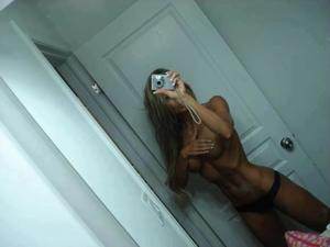 Rosa (19) from Cape Coral, FL profile image