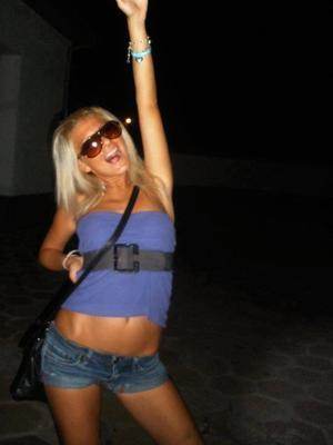 Esmeralda, 20, California local dating profile photo