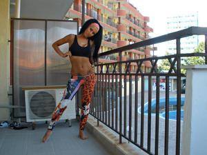 Meet Laurie (26) from Quebec | FWB Casual Partner