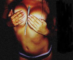 Meet Beatriz (22) from Illinois | FWB Casual Partner