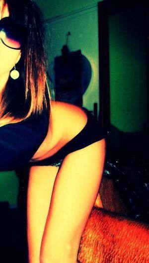 Meet Monica (21) from New York | FWB Casual Partner