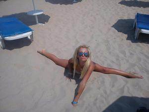 Yesenia, 22, casual dating profile photo in Wausau, WI