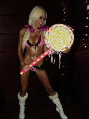 Wanda, age 24, profile photo from Vancouver, BCO