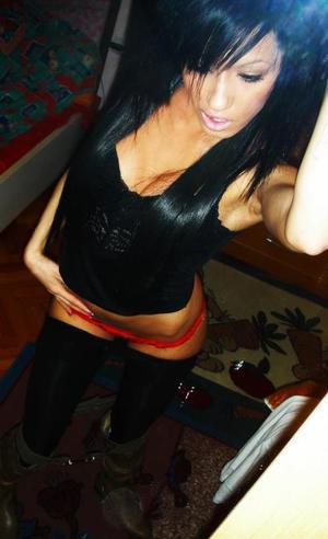 Eva from Missouri is the best local fuck buddy you can ever find