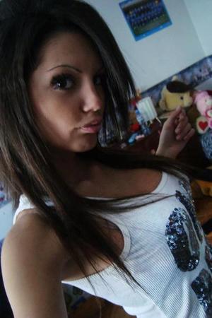 Looking for local cheaters? Take Angelique from North Carolina home with you