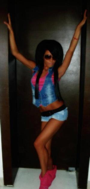 Angelique from Ohio is interested in nsa sex with a nice, young man