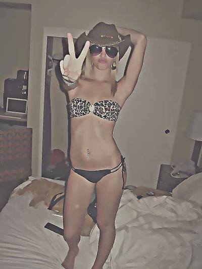 Kanesha from Washington is the best local fuck buddy you can ever find