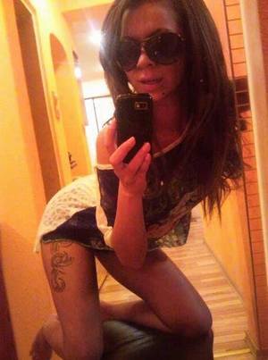 Chana from Hawaiian Gardens, California is looking for adult webcam chat