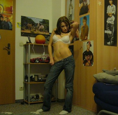 Looking for local cheaters? Take Meredith from New York home with you