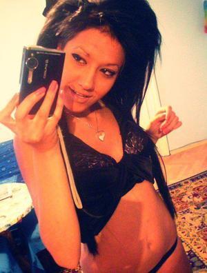 Marissa is a cheater looking for a guy like you!