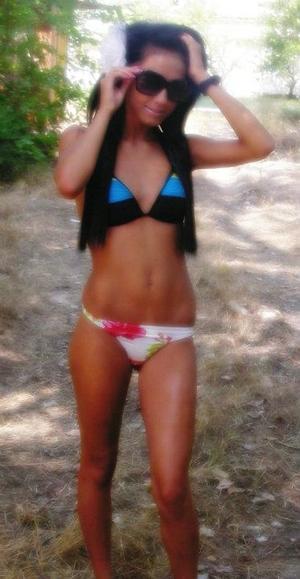 Meet local singles like Ayana from Minnesota who want to fuck tonight