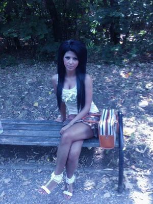 Looking for local cheaters? Take Pamela from Pennsylvania home with you