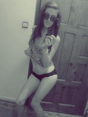 Jailyn is a cheater looking for a guy like you!