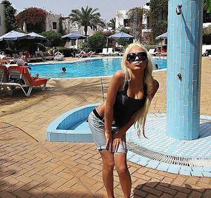 Looking for girls down to fuck? Eva from Minnesota is your girl