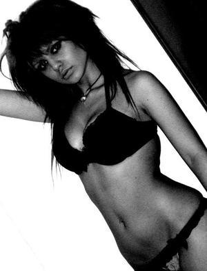 Meet local singles like Kali from Florida who want to fuck tonight