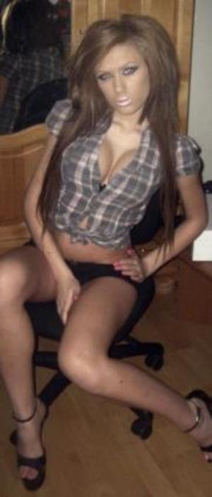 Looking for girls down to fuck? Rosalinda from Florida is your girl