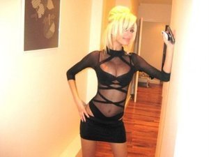 Escorts like Johanna are down to fuck you now!