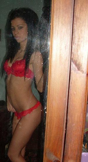 Looking for local cheaters? Take Brittanie from Washington home with you