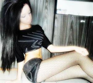 Looking for girls down to fuck? Jaliyah from Maine is your girl