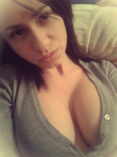 Chelsie from Pennsylvania is looking for adult webcam chat