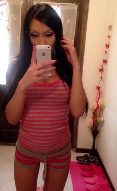 Katlynn is a cheater looking for a guy like you!