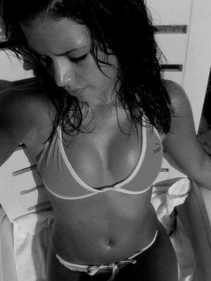 Geri from Florida is looking for adult webcam chat