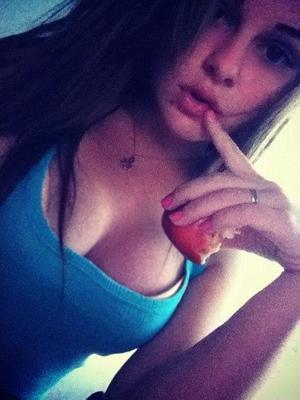 Escorts like Drew are down to fuck you now!