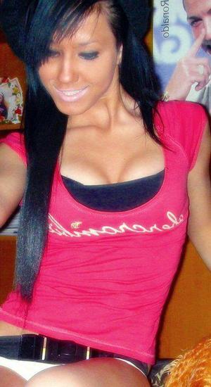 Eileen from Oklahoma is looking for adult webcam chat