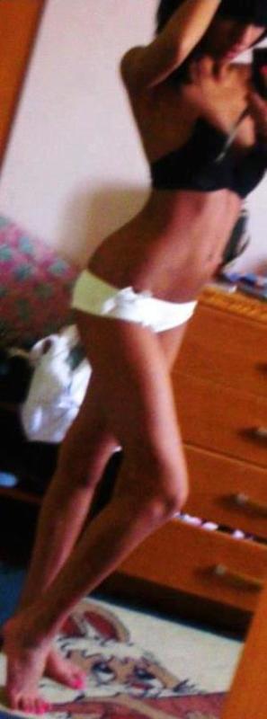 Lesly from Colorado is looking for adult webcam chat
