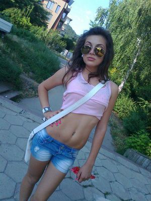 Saniya from South Carolina is looking for adult webcam chat