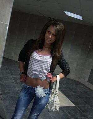 Lindsey from Louisiana is interested in nsa sex with a nice, young man