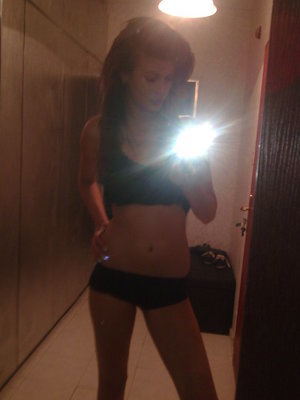 Looking for girls down to fuck? Kylie from Florida is your girl