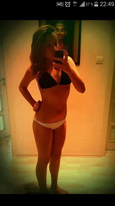 Escorts like Ruby are down to fuck you now!