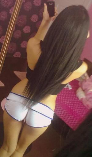 Alejandra is a cheater looking for a guy like you!